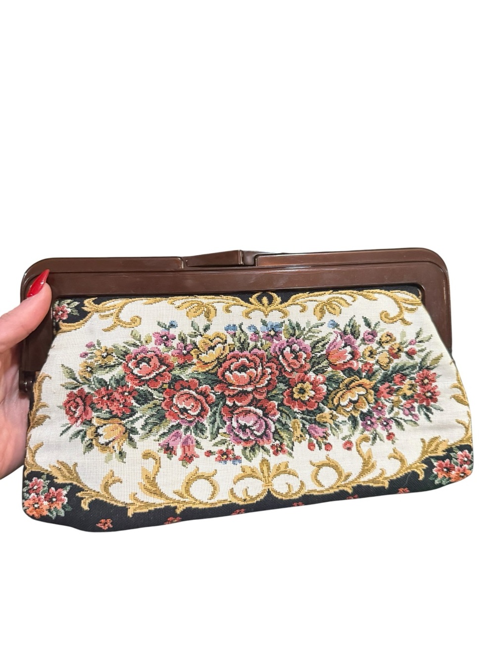 Vintage 1970s Floral Tapestry Clutch Lucite Frame Needlepoint Evening Bag - Picture 3 of 6